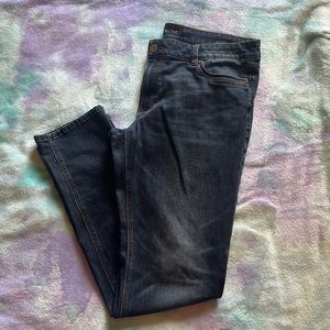 Like new! White House, Black Market jeans!
